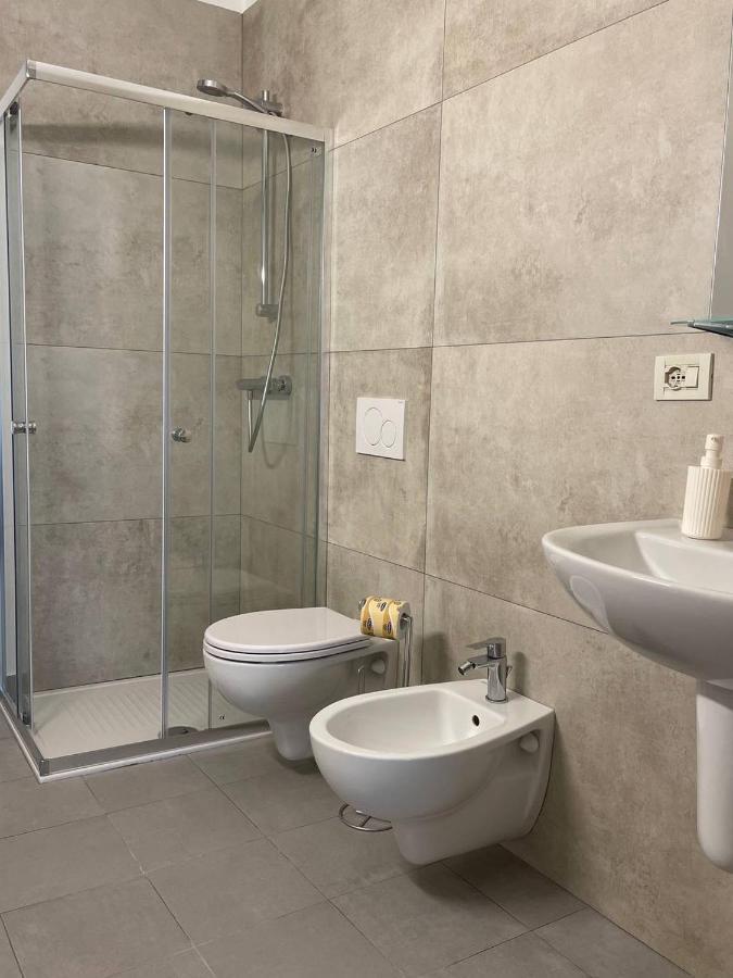 Quintino Sella Hotell Bari Exteriör bild