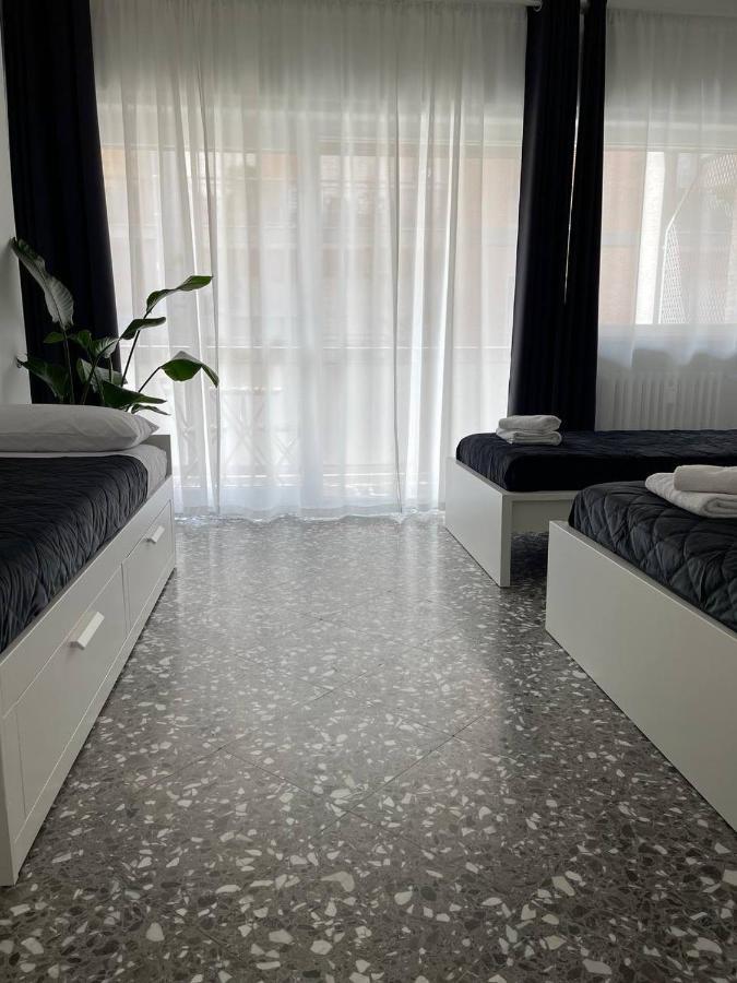 Quintino Sella Hotell Bari Exteriör bild