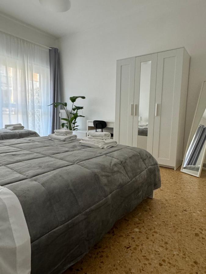 Quintino Sella Hotell Bari Exteriör bild